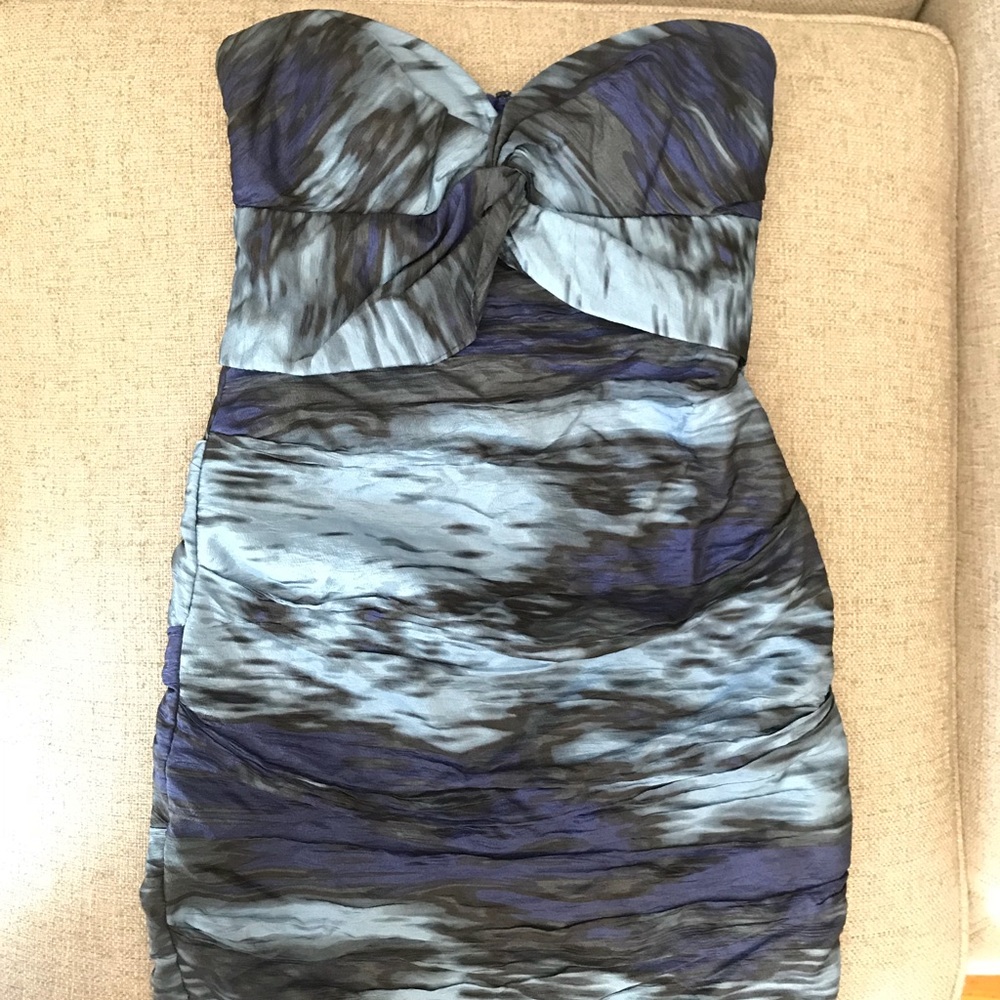 Nicole Miller Strapless Cocktail Dress (sz 0P)